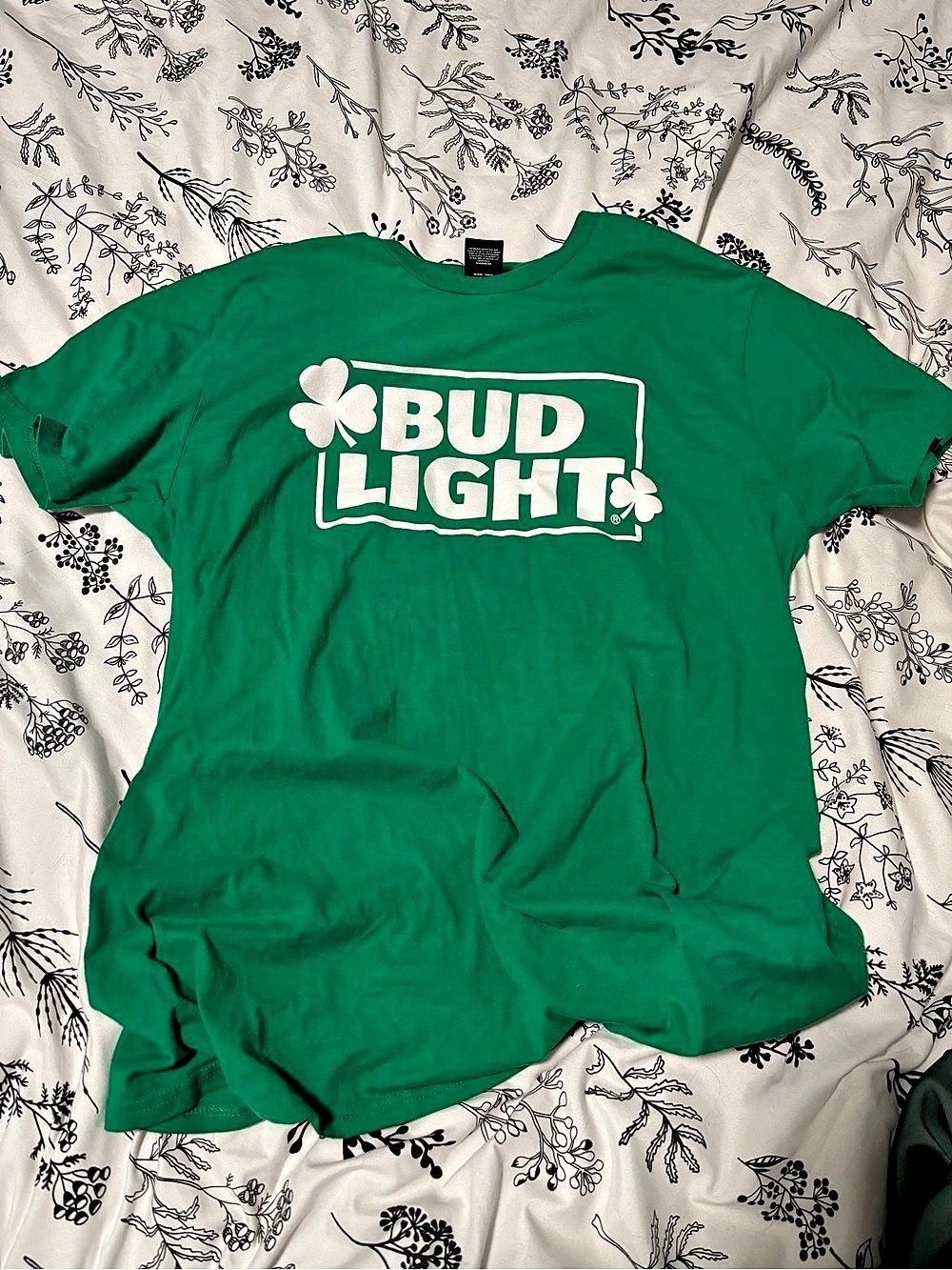 Bud Light Graphic Short Sleeve Tee Size Large